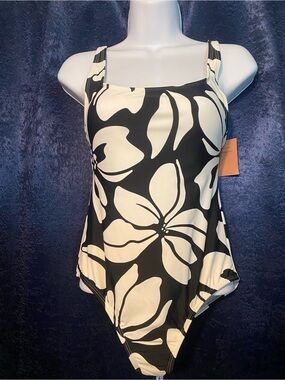 Women’s Shade & Shore Floral One-Piece Swimsuit Black & Off White Size XS 0-2